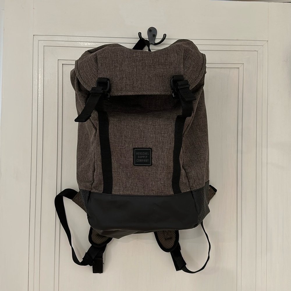 Herschel Supply Co. Backpack - Taupe